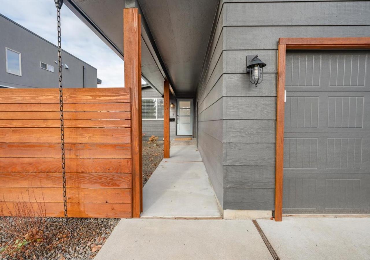 Mid Century Modern Boise-River Bungalow W/ Hot Tub Ngoại thất bức ảnh